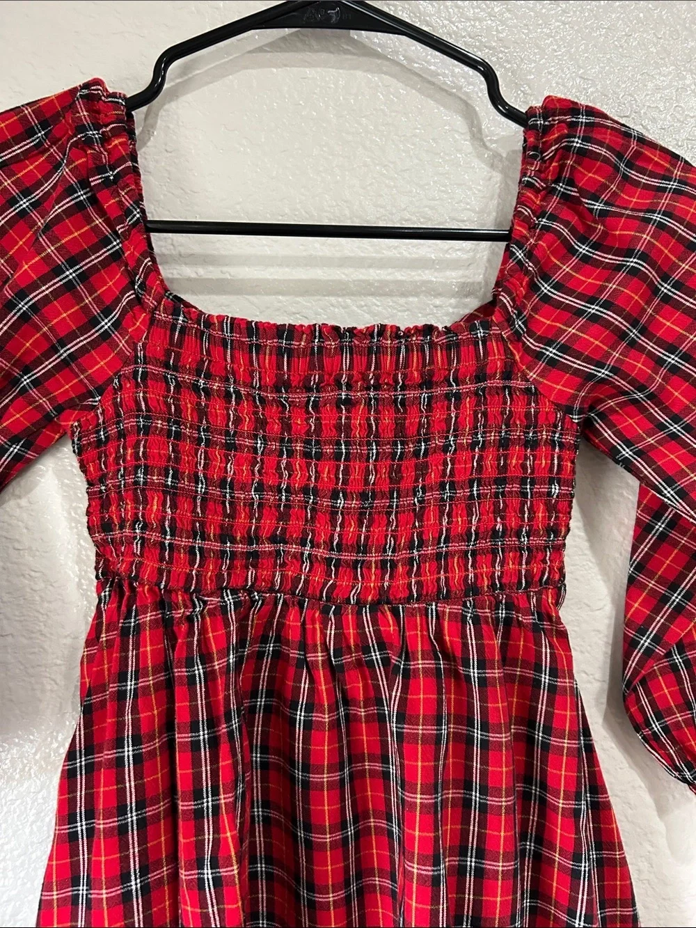 Old Navy Girls Red Plaid Smocked Dress Sz 6/7 Long Sleeve Summer Party Formal